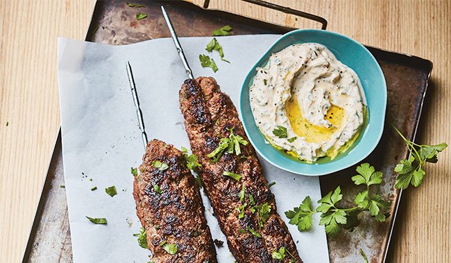 Kefta et cuisse poulet désossée – traiteur événementiel en Lorraine